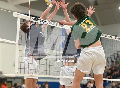Thumbnail 2 in Mira Costa vs. Loyola (CIF-SS D1 Final) photogallery.