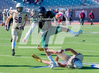 Thumbnail 1 in Southwest @ Los Fresnos (UIL 6A Area Playoff) photogallery.