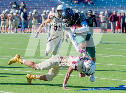 Thumbnail 2 in Southwest @ Los Fresnos (UIL 6A Area Playoff) photogallery.