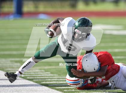 Thumbnail 3 in Ponchatoula @ Archbishop Rummel (Scrimmage at Joe Yenni Stadium) photogallery.