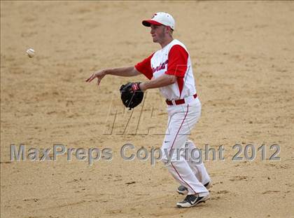 Thumbnail 1 in Grand Island vs. New Hartford (NYSPHSAA Class A Semifinal) photogallery.