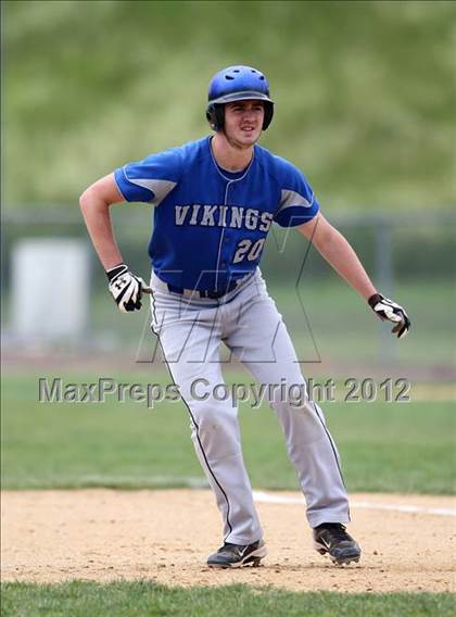 Thumbnail 1 in Grand Island vs. New Hartford (NYSPHSAA Class A Semifinal) photogallery.