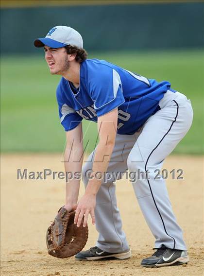Thumbnail 2 in Grand Island vs. New Hartford (NYSPHSAA Class A Semifinal) photogallery.
