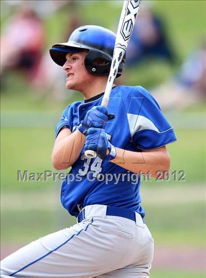 Thumbnail 1 in Grand Island vs. New Hartford (NYSPHSAA Class A Semifinal) photogallery.