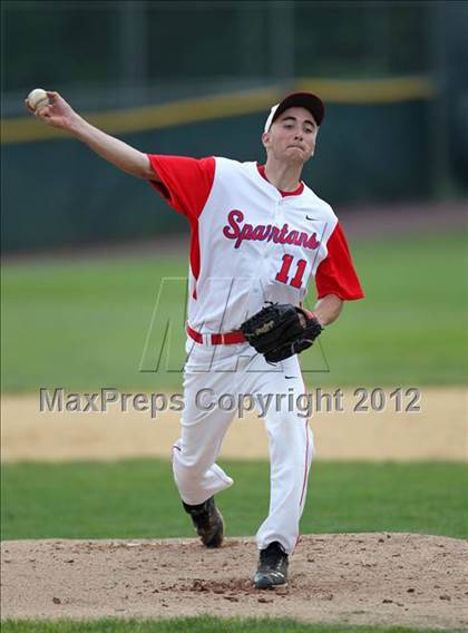 Thumbnail 2 in Grand Island vs. New Hartford (NYSPHSAA Class A Semifinal) photogallery.