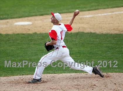Thumbnail 2 in Grand Island vs. New Hartford (NYSPHSAA Class A Semifinal) photogallery.