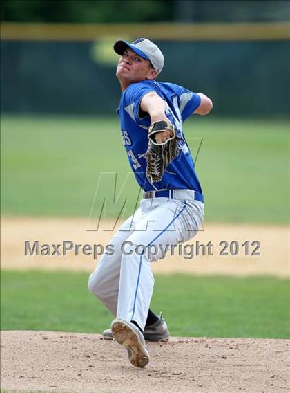 Thumbnail 1 in Grand Island vs. New Hartford (NYSPHSAA Class A Semifinal) photogallery.