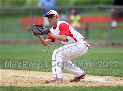 Thumbnail 3 in Grand Island vs. New Hartford (NYSPHSAA Class A Semifinal) photogallery.
