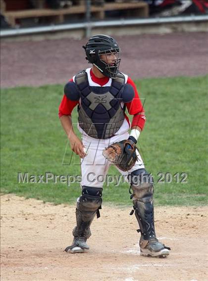 Thumbnail 1 in Grand Island vs. New Hartford (NYSPHSAA Class A Semifinal) photogallery.