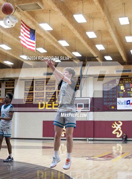 Thumbnail 3 in Deer Park vs Pasadena Memorial photogallery.