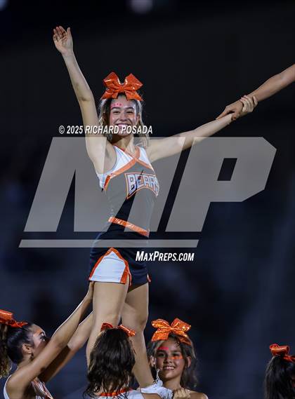 Thumbnail 1 in Reedley @ Selma photogallery.