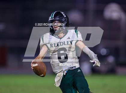 Thumbnail 1 in Reedley @ Selma photogallery.