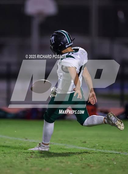 Thumbnail 1 in Reedley @ Selma photogallery.