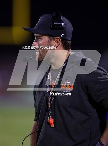 Thumbnail 3 in Reedley @ Selma photogallery.