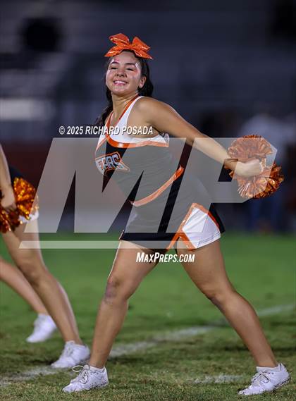 Thumbnail 3 in Reedley @ Selma photogallery.