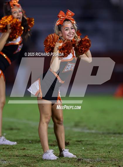 Thumbnail 1 in Reedley @ Selma photogallery.