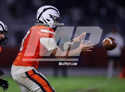 Thumbnail 3 in Reedley @ Selma photogallery.