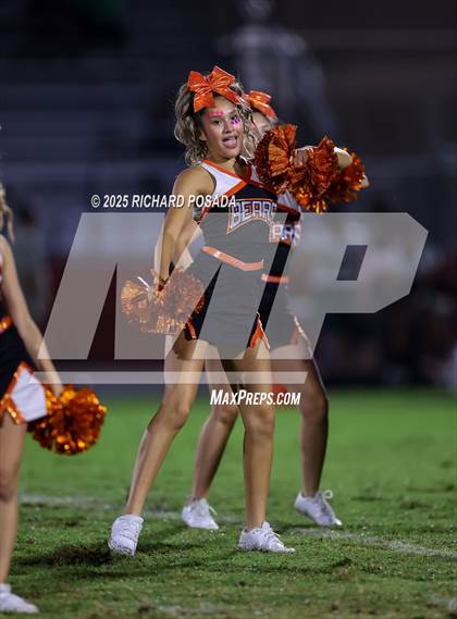 Thumbnail 2 in Reedley @ Selma photogallery.