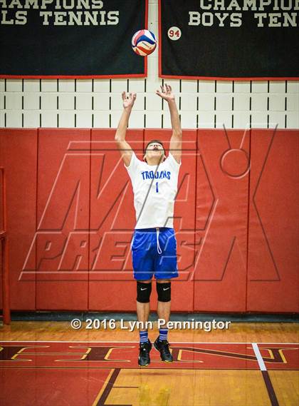 Thumbnail 2 in Trinity Valley vs St Mark's photogallery.