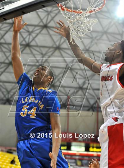 Thumbnail 1 in La Mirada vs. Lawndale (CIF SoCal Regional D2 Final) photogallery.