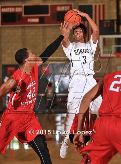 Thumbnail 1 in Sonora vs. Orange Lutheran (Nike Extravaganza) photogallery.
