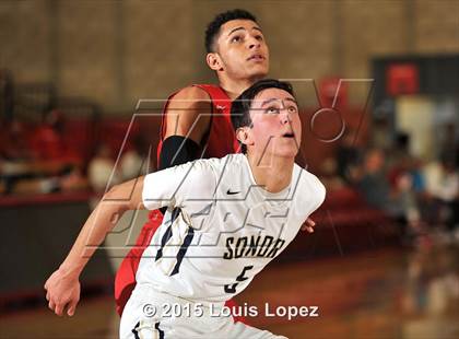 Thumbnail 1 in Sonora vs. Orange Lutheran (Nike Extravaganza) photogallery.