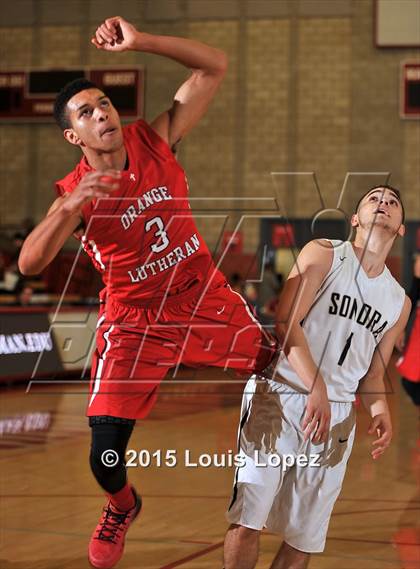 Thumbnail 1 in Sonora vs. Orange Lutheran (Nike Extravaganza) photogallery.