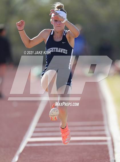 Thumbnail 1 in Nighthawk Invitational photogallery.