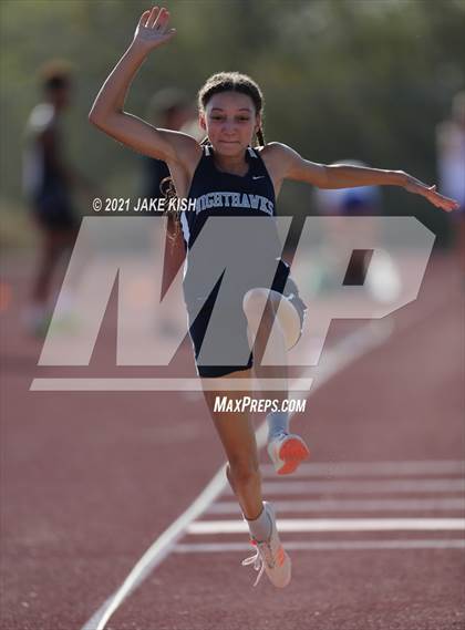 Thumbnail 2 in Nighthawk Invitational photogallery.