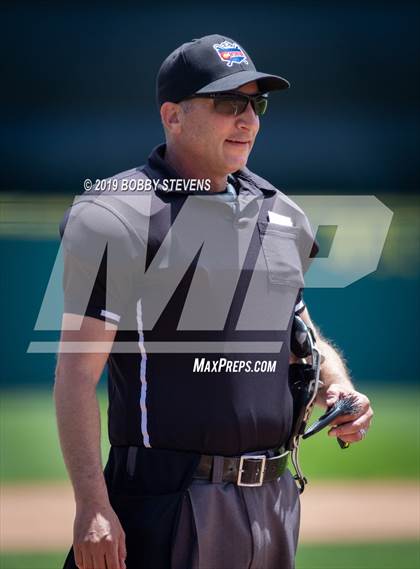 Thumbnail 3 in Silver Creek vs. Pueblo West (CHSAA 4A Final) photogallery.