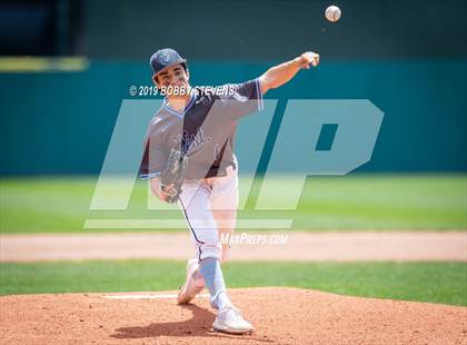 Thumbnail 2 in Silver Creek vs. Pueblo West (CHSAA 4A Final) photogallery.