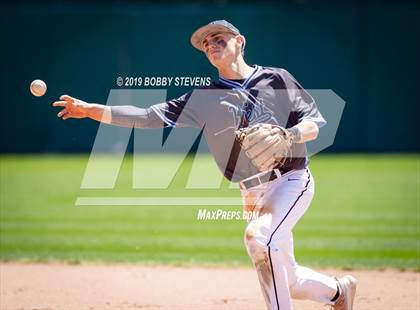 Thumbnail 2 in Silver Creek vs. Pueblo West (CHSAA 4A Final) photogallery.