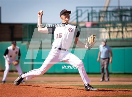 Thumbnail 2 in Silver Creek vs. Pueblo West (CHSAA 4A Final) photogallery.
