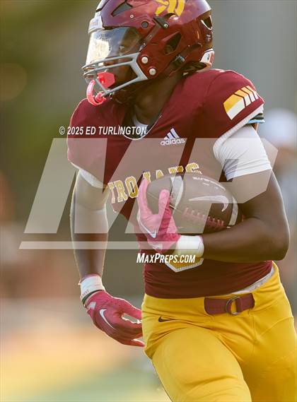 Thumbnail 1 in FR: Cherokee @ Lassiter photogallery.