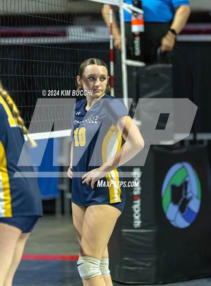 Thumbnail 2 in Spring Valley vs. Hedgesville (WVSSAC Class AAAA Semifinal) photogallery.