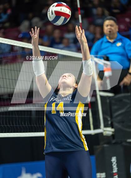 Thumbnail 2 in Spring Valley vs. Hedgesville (WVSSAC Class AAAA Semifinal) photogallery.