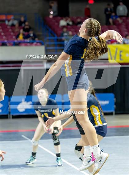 Thumbnail 2 in Spring Valley vs. Hedgesville (WVSSAC Class AAAA Semifinal) photogallery.