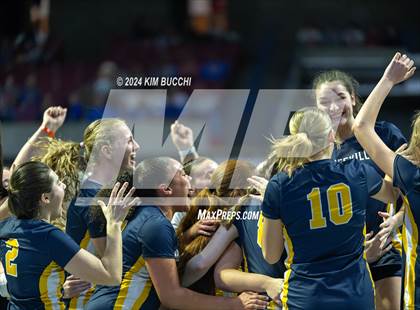 Thumbnail 2 in Spring Valley vs. Hedgesville (WVSSAC Class AAAA Semifinal) photogallery.