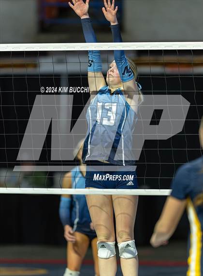 Thumbnail 3 in Spring Valley vs. Hedgesville (WVSSAC Class AAAA Semifinal) photogallery.