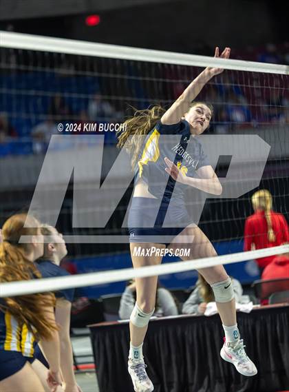 Thumbnail 2 in Spring Valley vs. Hedgesville (WVSSAC Class AAAA Semifinal) photogallery.