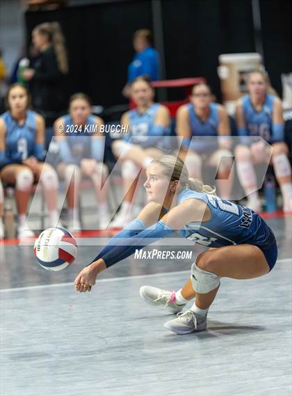 Thumbnail 1 in Spring Valley vs. Hedgesville (WVSSAC Class AAAA Semifinal) photogallery.