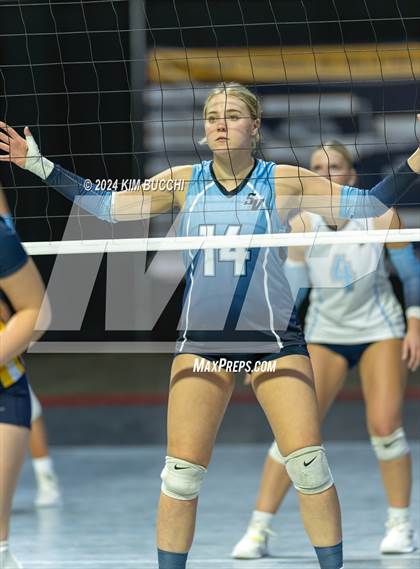 Thumbnail 1 in Spring Valley vs. Hedgesville (WVSSAC Class AAAA Semifinal) photogallery.