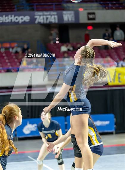 Thumbnail 3 in Spring Valley vs. Hedgesville (WVSSAC Class AAAA Semifinal) photogallery.