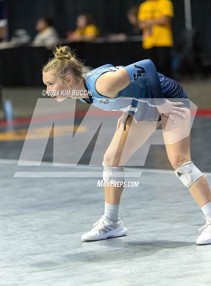 Thumbnail 3 in Spring Valley vs. Hedgesville (WVSSAC Class AAAA Semifinal) photogallery.