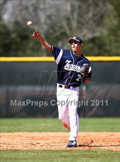 Thumbnail 2 in Stratford vs Sam Rayburn (Goose Creek Memorial Tournament) photogallery.