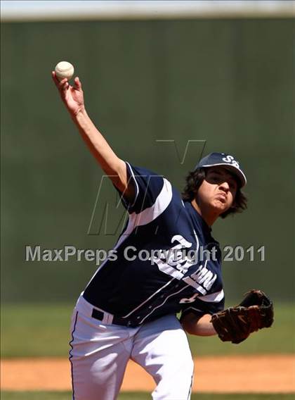 Thumbnail 1 in Stratford vs Sam Rayburn (Goose Creek Memorial Tournament) photogallery.