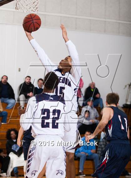 Thumbnail 2 in Beyer vs. Freedom photogallery.