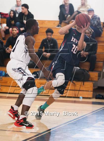 Thumbnail 2 in Beyer vs. Freedom photogallery.
