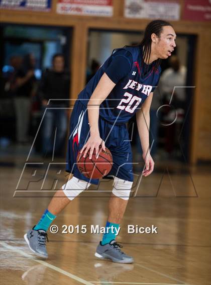 Thumbnail 3 in Beyer vs. Freedom photogallery.