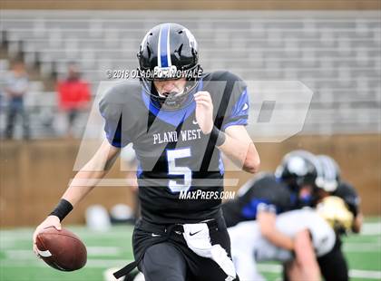 Thumbnail 2 in Dallas Jesuit @ Plano West photogallery.